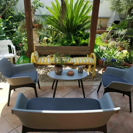 Bed and breakfast Tra I Mari Del Salento